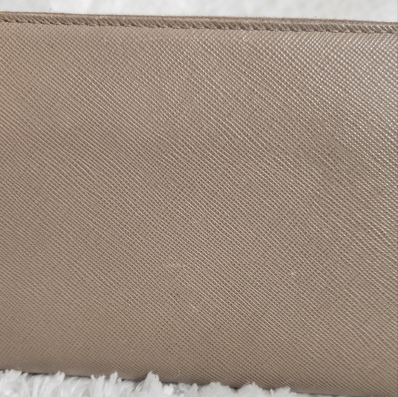 Prada Saffiano Leather Wallet - Picture 4 of 16